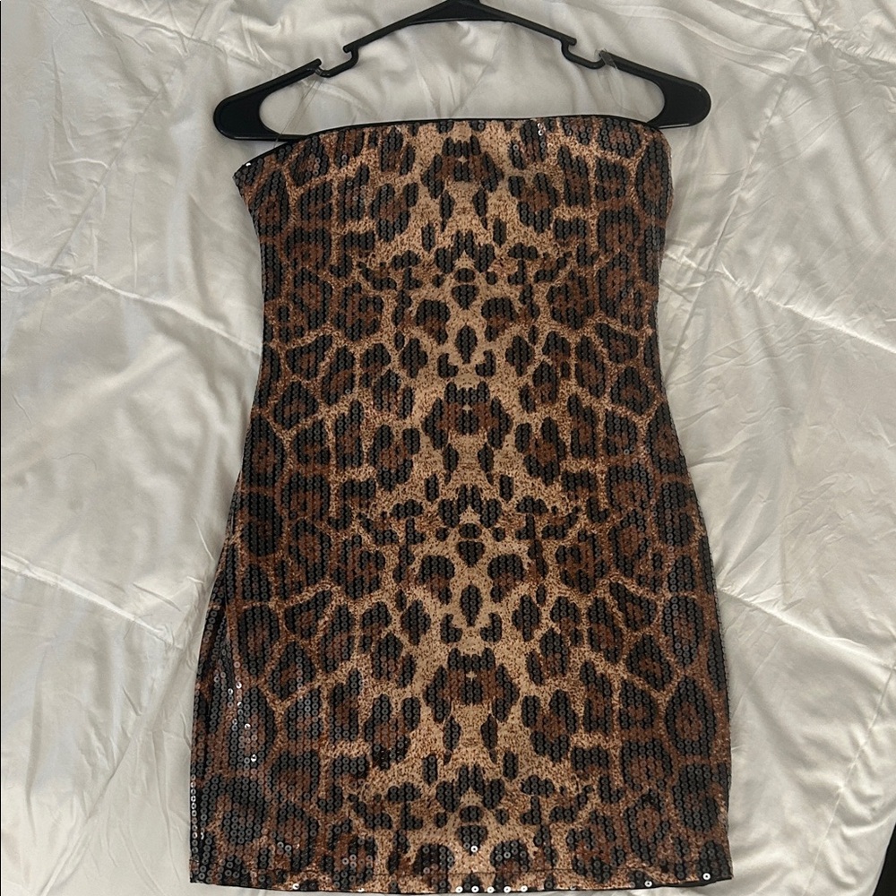 SHEIN Strapless Leopard Print Dress